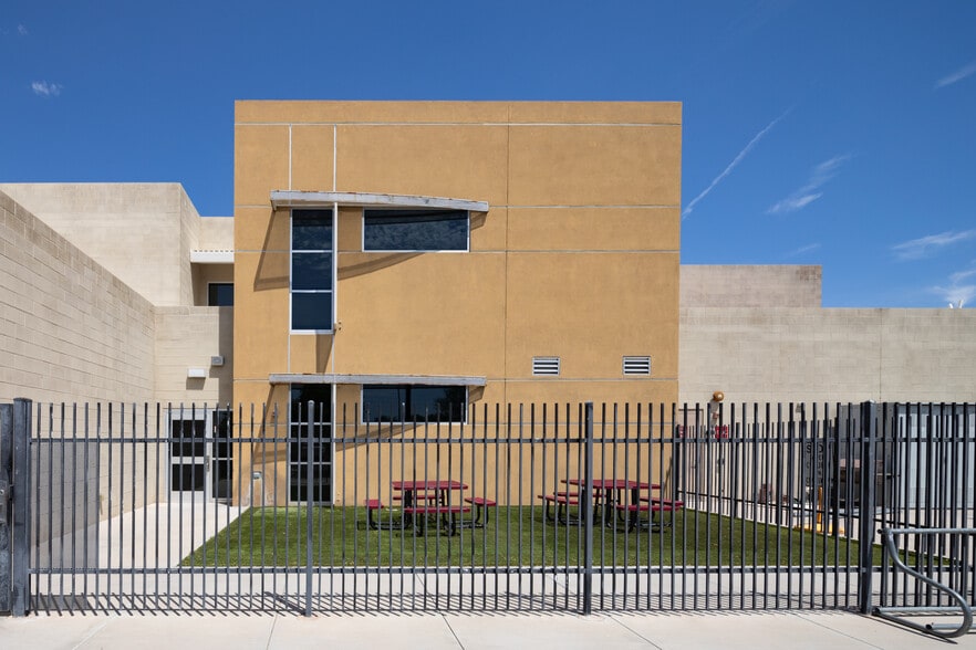 More Photos Of 2801 E Southern Ave, Phoenix Schools For Sale