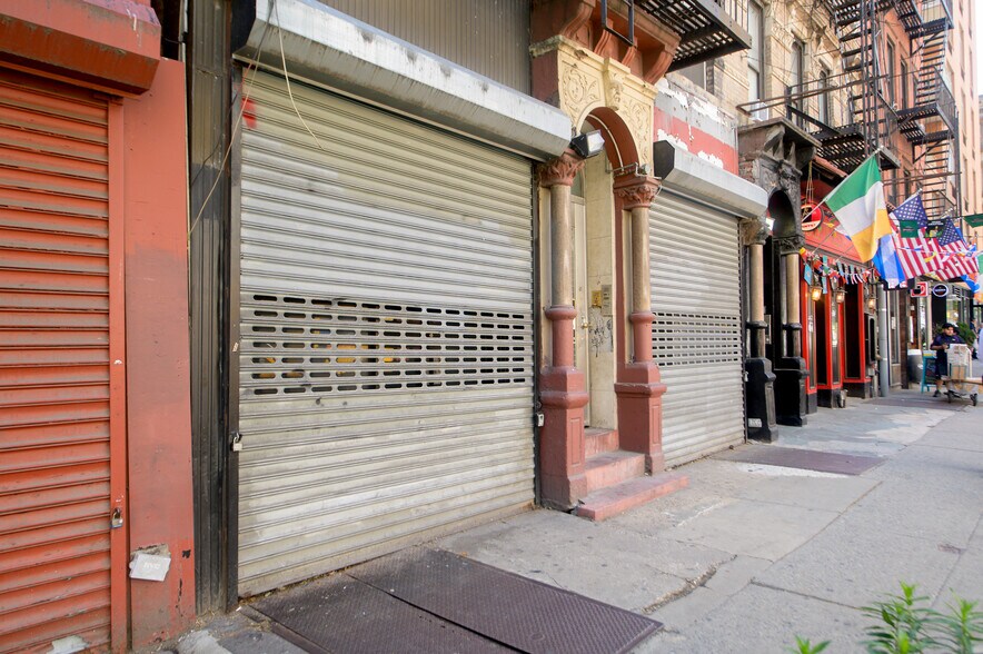 More Photos Of 510 Ninth Ave, New York Apartments For Lease