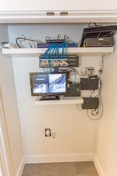 More Photos Of 127 N Magnolia Ave, Orlando Loft Creative Space For Sale