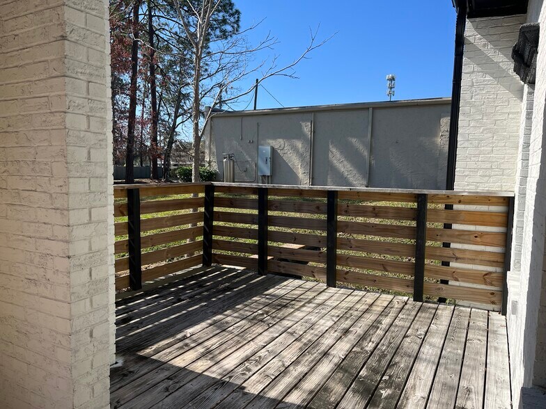 More Photos Of 4231 Walnut Bend, Jacksonville Office For Lease