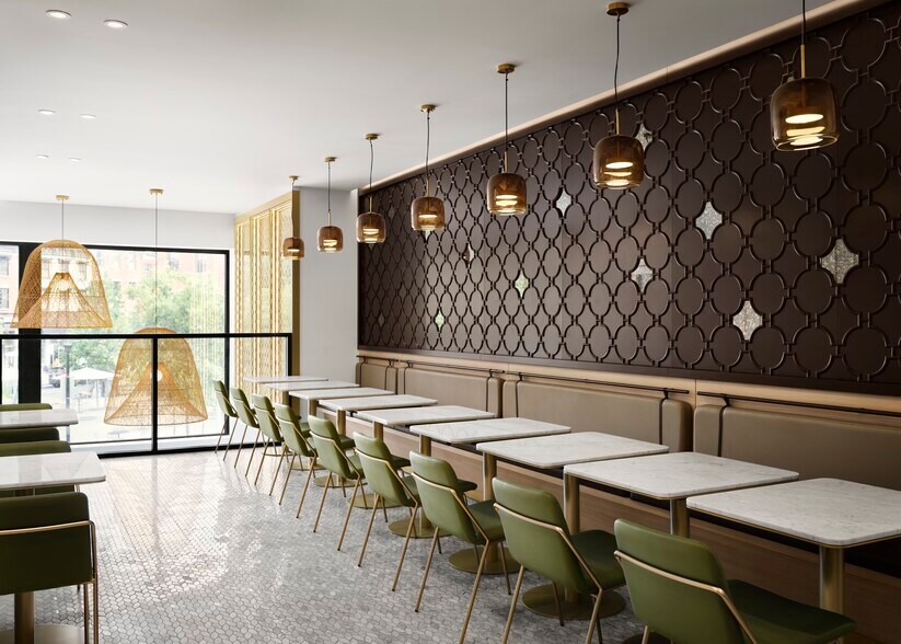More Photos Of 660 Fulton St, Brooklyn Restaurant For Lease