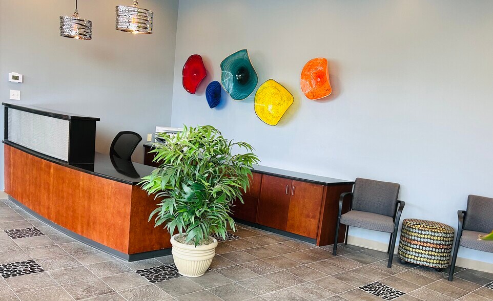 More Photos Of 15 Worthington Access Dr, Maryland Heights Coworking Space