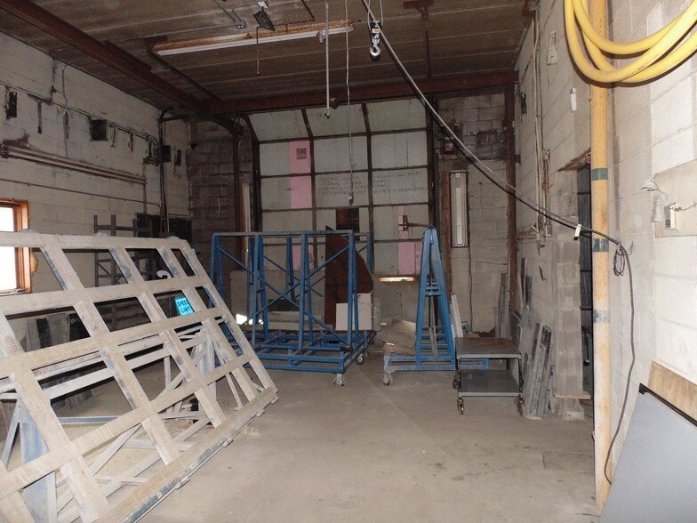 More Photos Of 2401 Central Ave, Lake Station Storefront Retail Residential For Sale