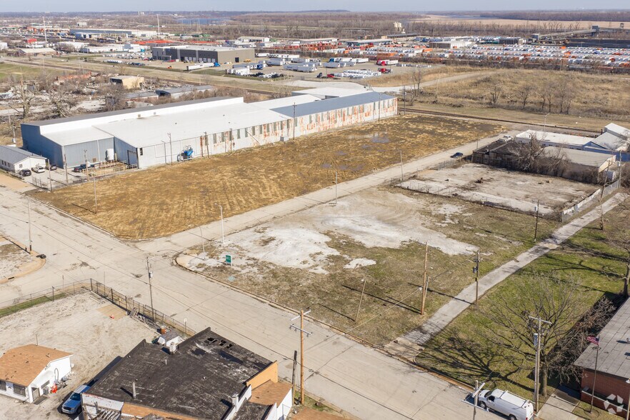 More Photos Of 601-650 E Red Bud Ave, Saint Louis Land For Lease