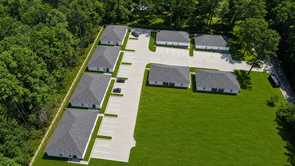 More Photos Of 103 Summer Pl, Huntsville Apartments For Sale