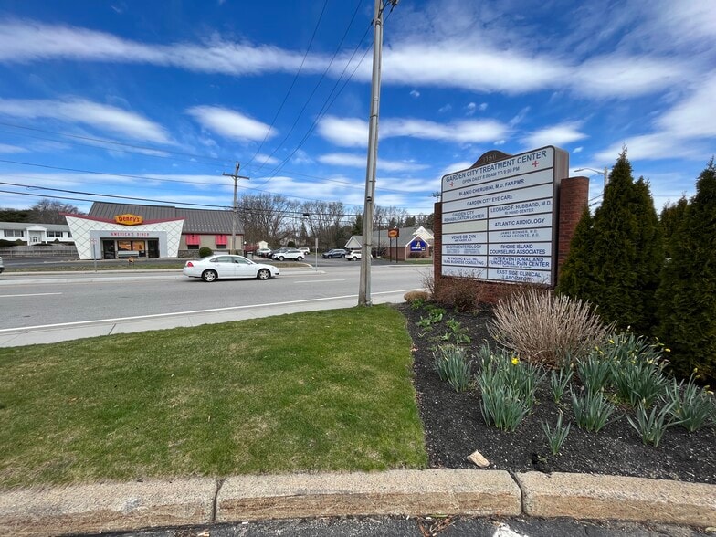 More Photos Of 1150 Reservoir Ave, Cranston Medical For Sale