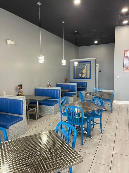 More Photos Of 5810 Main St, Zachary Unknown For Lease