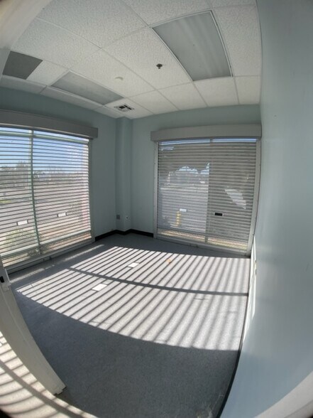 More Photos Of 2850 Johnson Dr, Ventura General Retail For Sale