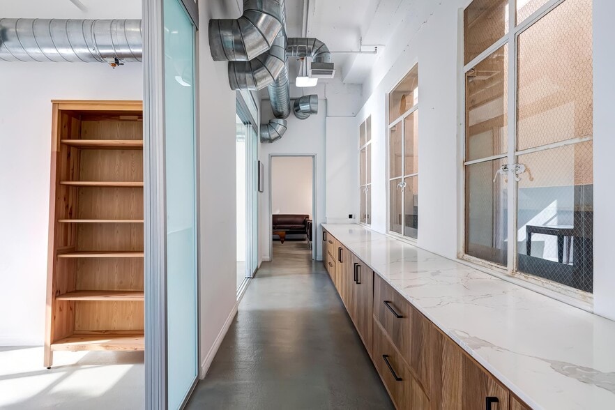 More Photos Of 6253 Hollywood Blvd, Los Angeles Apartments For Sale
