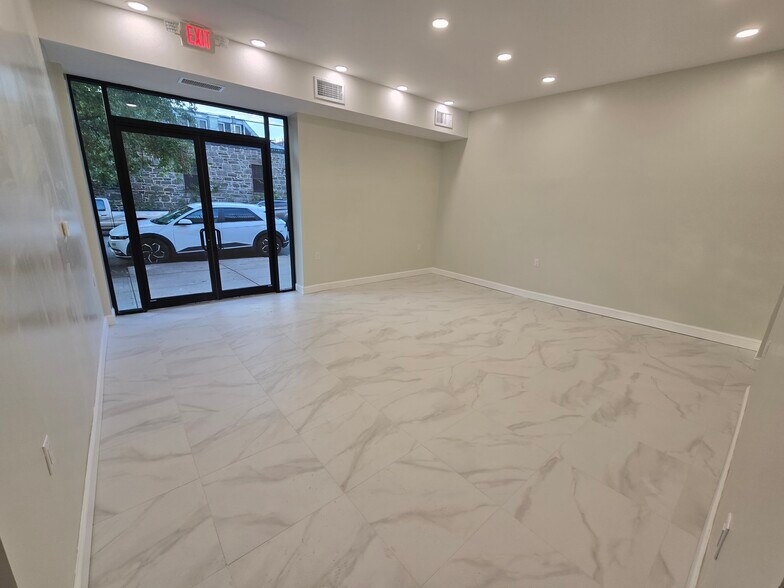 More Photos Of 72 Van Dyke St, Brooklyn Apartments For Lease