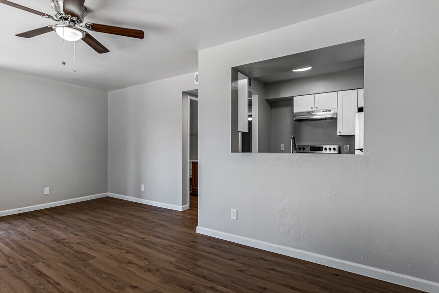 More Photos Of 1346 E Mountain View Rd, Phoenix Apartments For Sale
