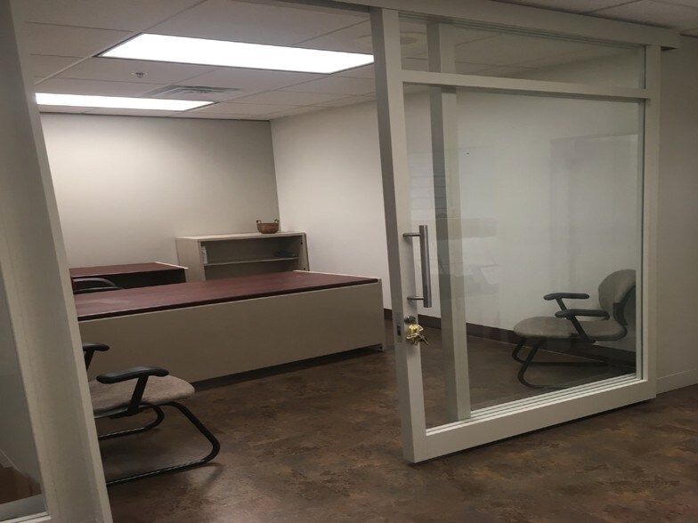 More Photos Of 147 Dinkel Ave, Mount Crawford Medical For Sale