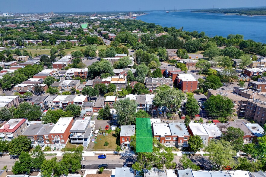 Primary Photo Of 597 Rue Pierre-Tétreault, Montréal Land For Sale