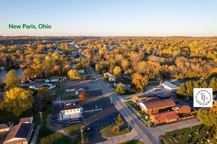 More Photos Of 617 S Washington St, New Paris Bar For Sale