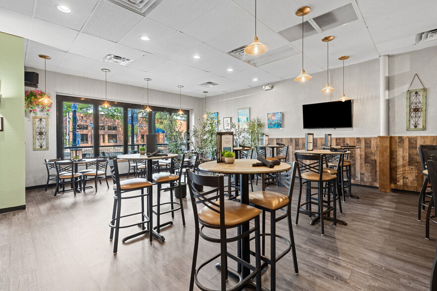 More Photos Of 516 Main St, Longmont Bar For Sale