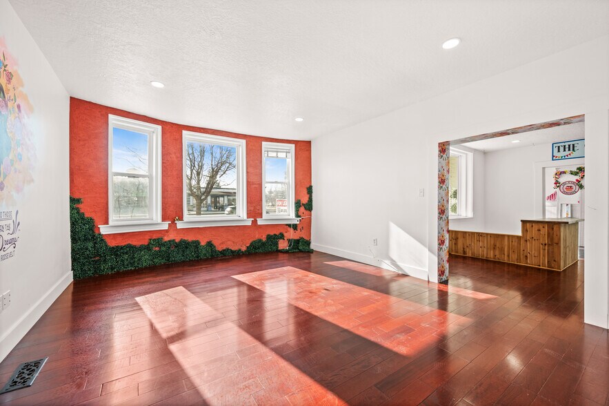 More Photos Of 1604 W 12600 S, Riverton Office For Lease