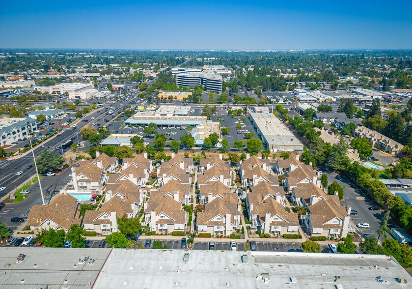 More Photos Of 1530 Howe Ave, Sacramento Hotel For Sale