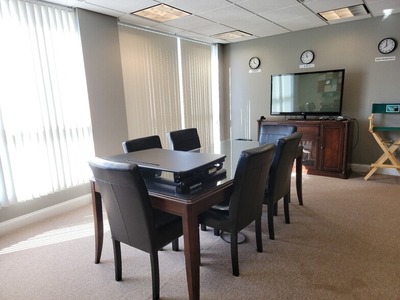 More Photos Of 760 Chief Justice Cushing Hwy, Cohasset Office For Lease