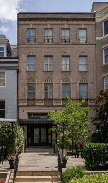 More Photos Of 1627 16th St NW, Washington Hospitality For Sale