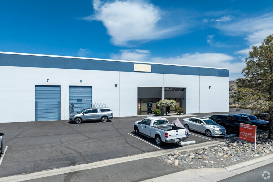 More Photos Of 1480-1498 Kleppe Ln, Sparks Warehouse For Lease