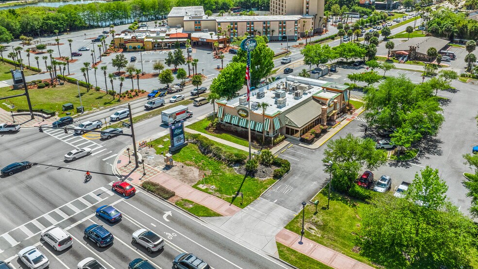 More Photos Of 5170 W Irlo Bronson Memorial Hwy, Kissimmee Restaurant For Sale