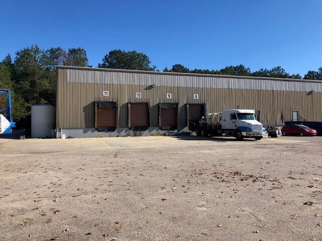 More Photos Of 112 Franklin Park, Youngsville Distribution For Sale