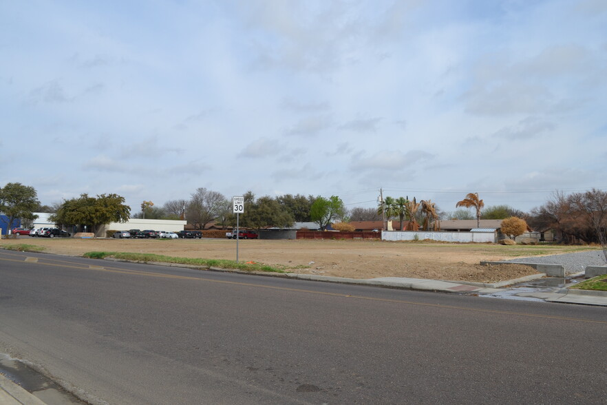 Primary Photo Of 1020 E Hillside Rd, Laredo Land For Sale