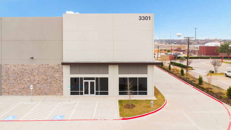 More Photos Of 3301 Enterprise Dr, Rowlett Warehouse For Sale