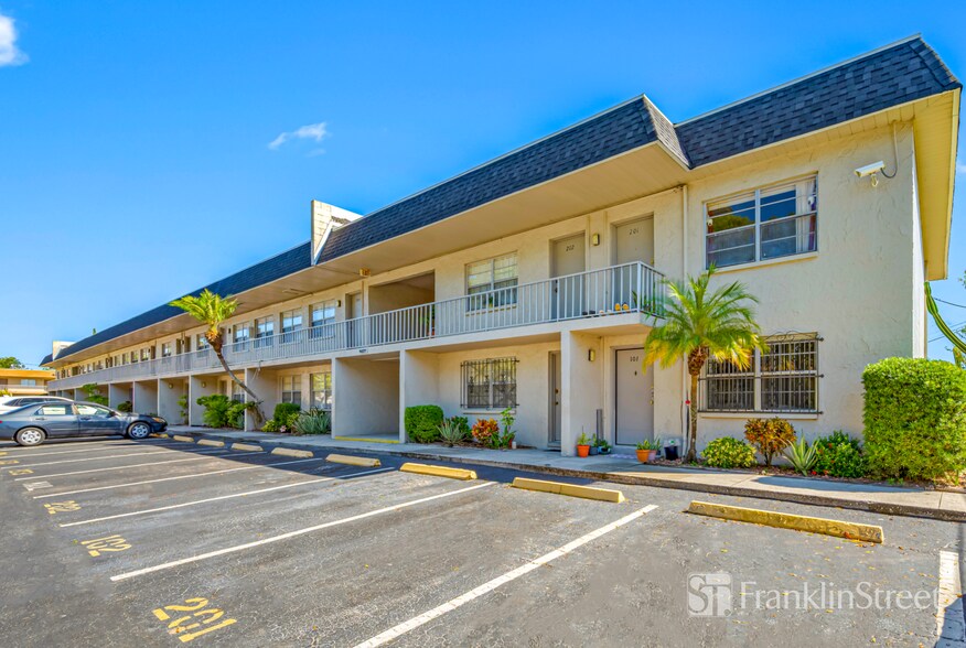 More Photos Of , Tampa Multifamily For Sale