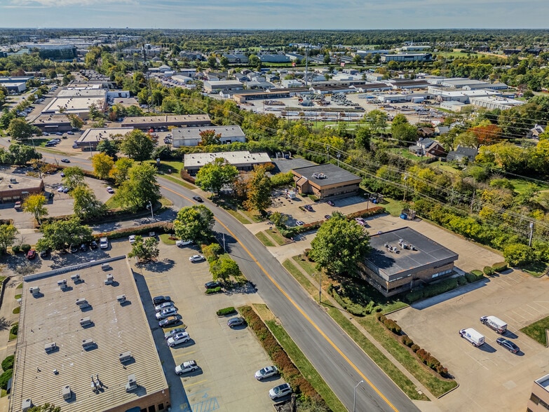 More Photos Of 2425 Regency Rd, Lexington Office For Sale