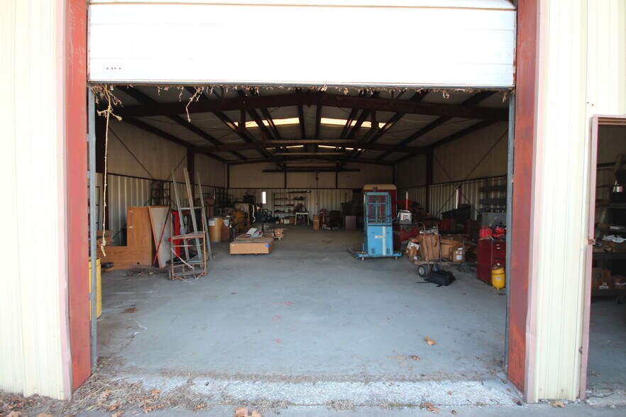 More Photos Of 2318 Charles Page Blvd, Tulsa Warehouse For Sale