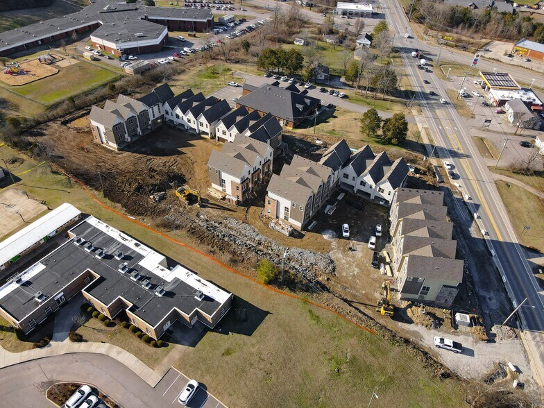 7341 Charlotte Pike, Nashville, TN 37209 Apartments For Sale