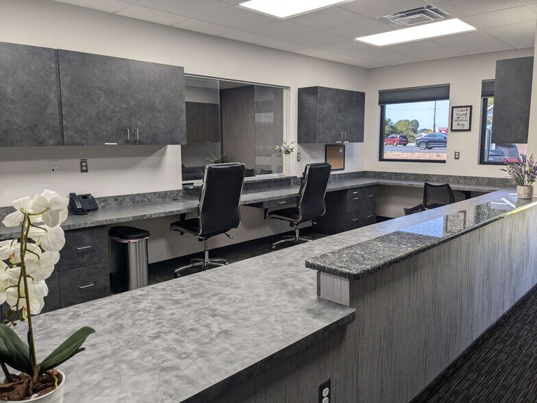 More Photos Of 6253 Grand River Rd, Brighton Unknown For Lease