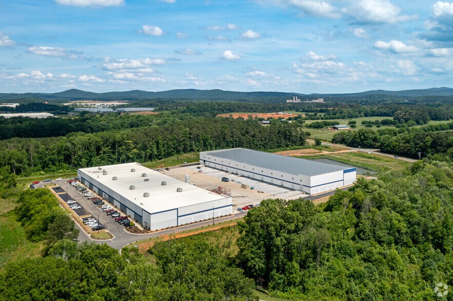 More Photos Of 1033 Cass White Rd NE, Cartersville Distribution For Lease