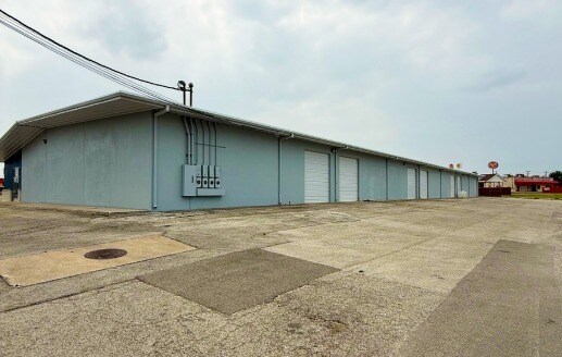 More Photos Of 9150 Fm 78, Converse Unknown For Lease