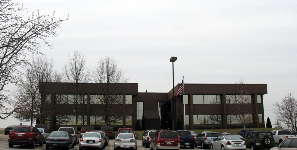 More Photos Of 6750 W 93rd St, Overland Park Office For Lease