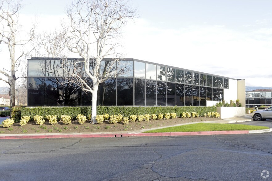 Primary Photo Of 2910 Inland Empire Blvd, Ontario Office For Lease