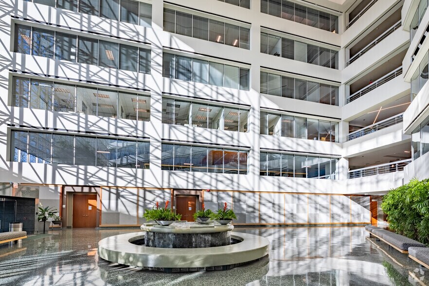 More Photos Of 4170 Ashford Dunwoody Rd NE, Atlanta Office For Lease