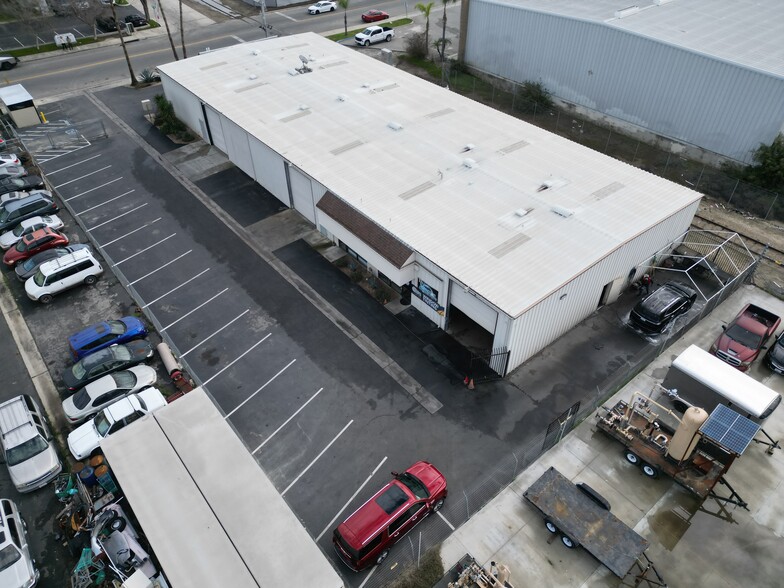 More Photos Of 4551 Grissom St, Bakersfield Warehouse For Sale
