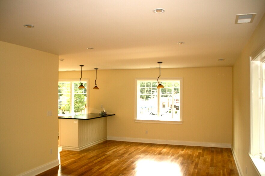 More Photos Of 1385 E Putnam Ave, Old Greenwich Office Residential For Sale