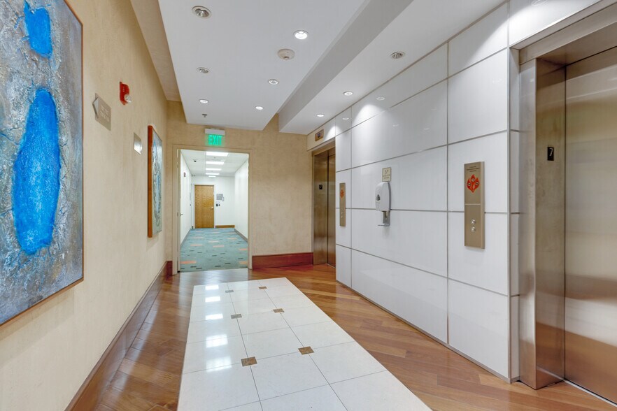 More Photos Of 3363 NE 163rd St, North Miami Beach Medical For Sale