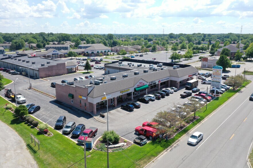 More Photos Of 1403 S Lake Park Ave, Hobart Unknown For Lease