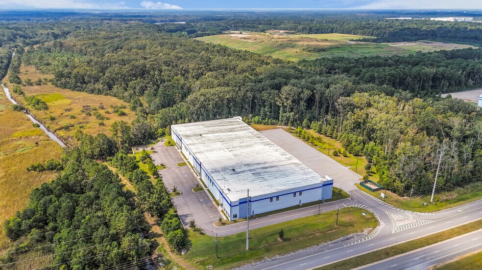 More Photos Of 1315 Dean Forest Rd, Savannah Unknown For Lease