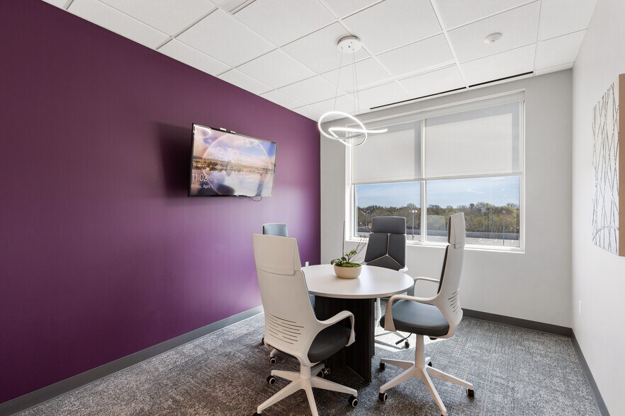 More Photos Of 2800 N Dallas Pky, Plano Office For Lease