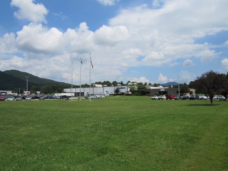 More Photos Of 40 Cane Creek Industrial Park, Fletcher Manufacturing For Lease