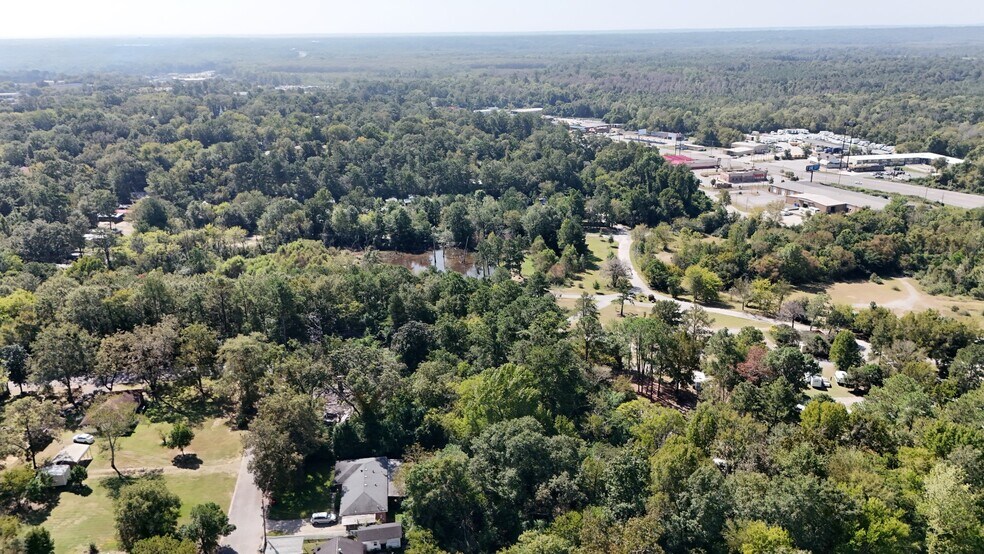 More Photos Of 114 Trailer Park Dr, Macon-Bibb Manufactured Housing Mobile Home Park For Sale