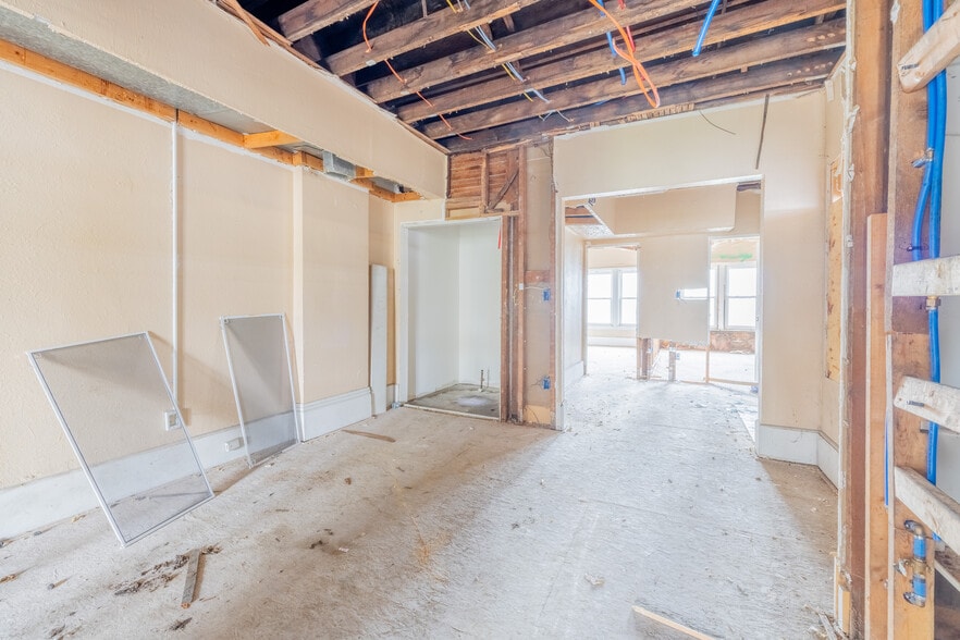 More Photos Of 6928 Superior Ave, Cleveland Apartments For Sale