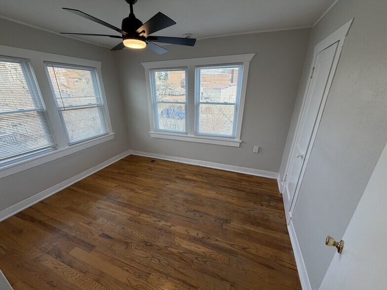 More Photos Of 206-208 W 34th St, Kansas City Apartments For Sale