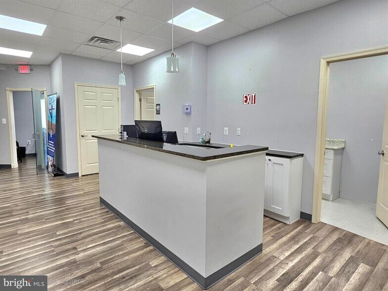 More Photos Of 7301 E Furnace Branch Rd, Glen Burnie Office For Lease