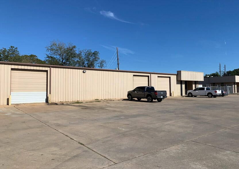 More Photos Of 15934 Cypress North Houston Rd, Cypress Warehouse For Sale